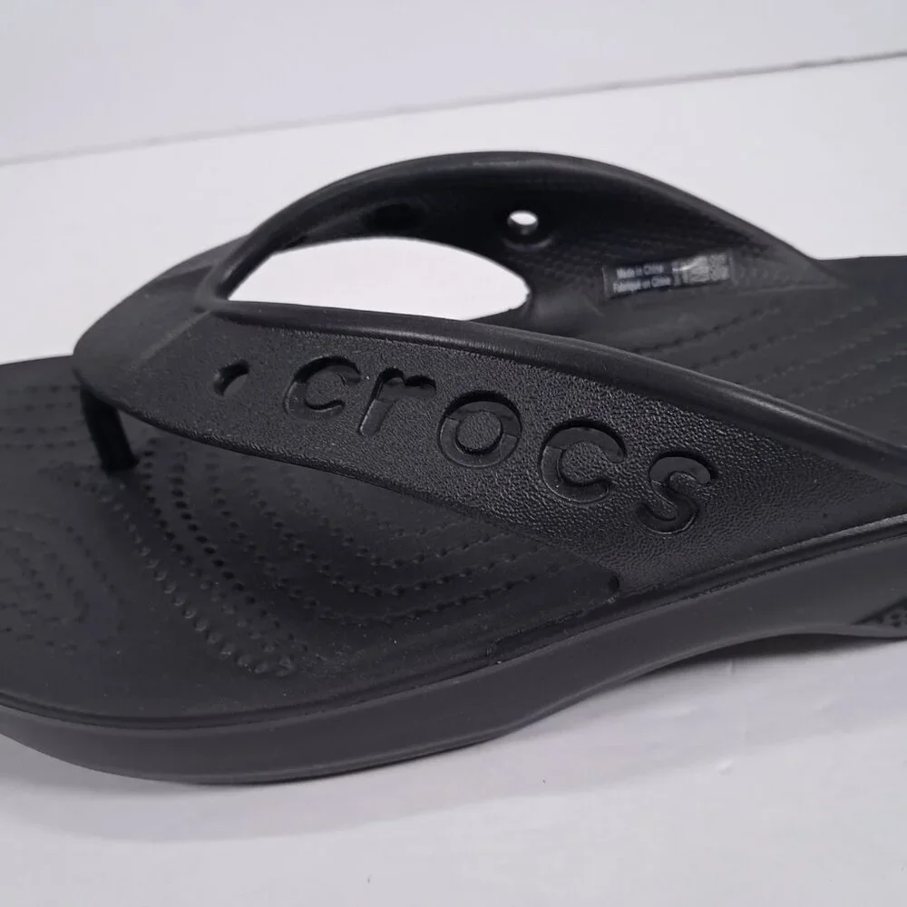 CROCS Sandals Unisex M8 W10 Black Thong Baya II Flip Flops